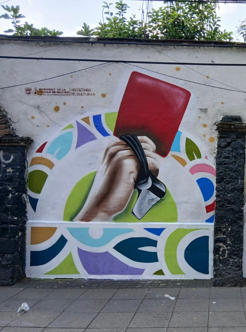 SÁCALE LA ROJA A LA VIOLENCIA