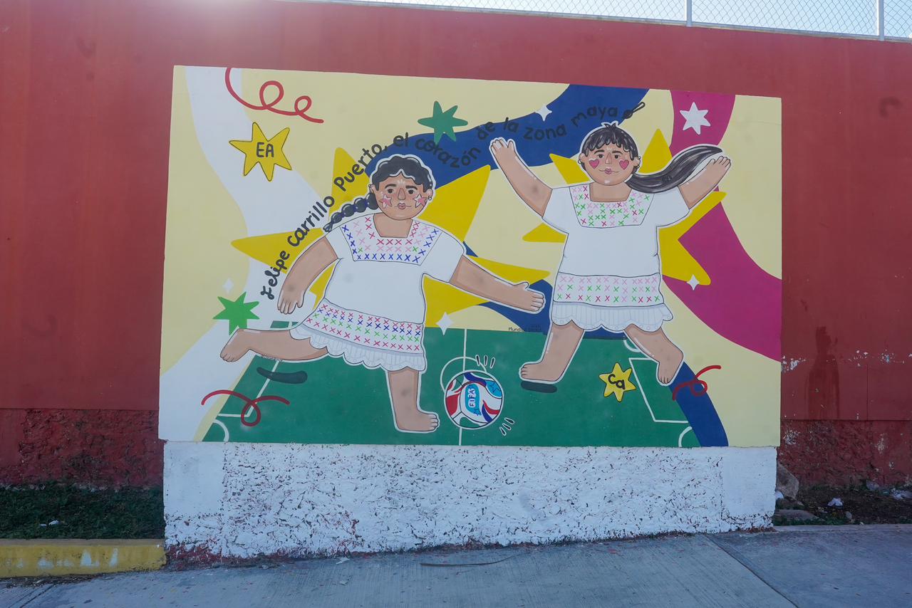 MURAL EN CANCHA DE FÚTBOL RÁPIDO
