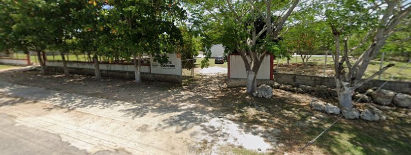 MURAL SECUNDARIA VICENTE GUERREO YAXKUKUL