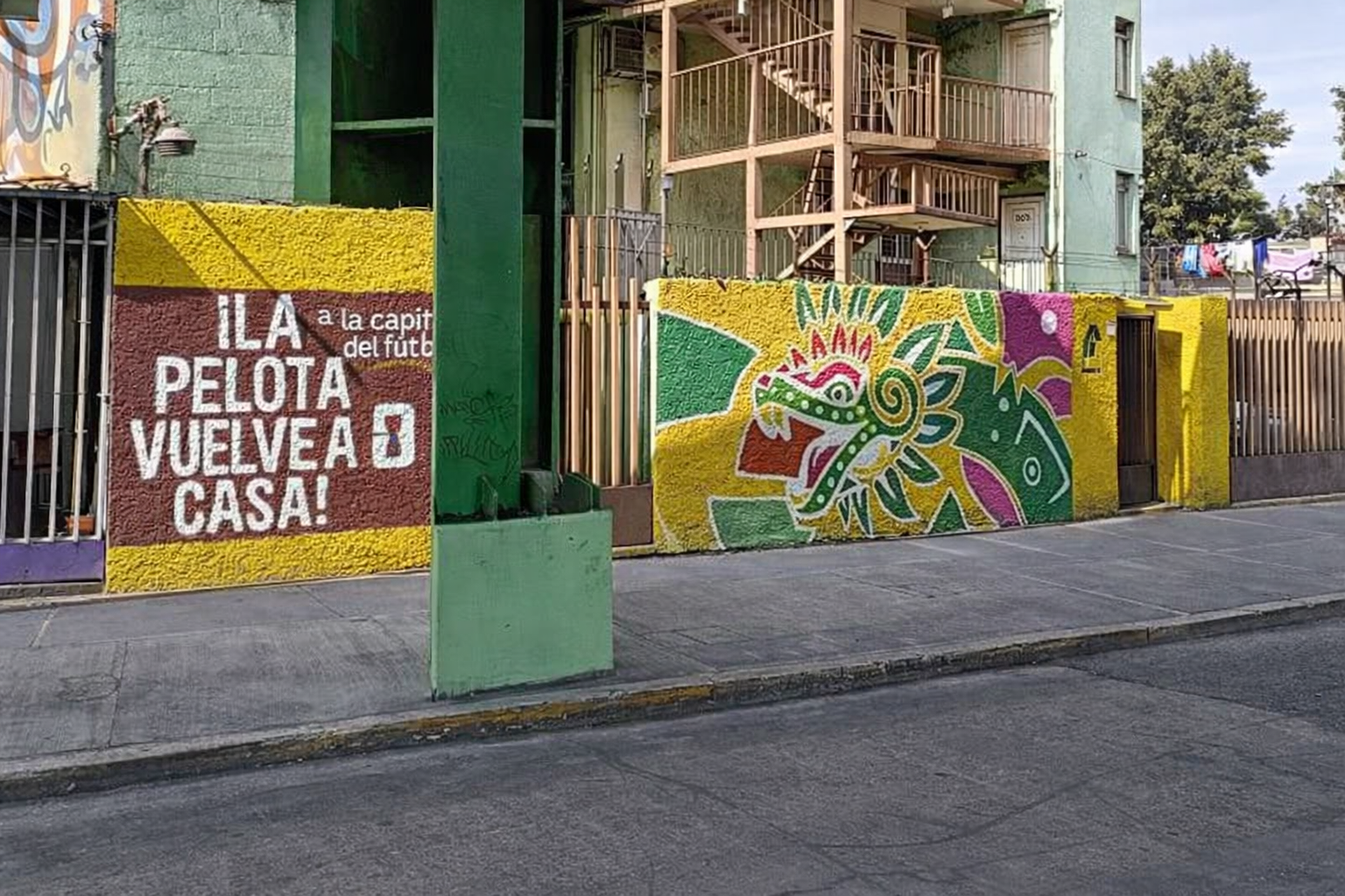 LA PELOTA VUELVE A CASA 2